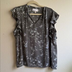 Nordstrom Gray Floral Ruffle Sleeve V-Neck Blouse